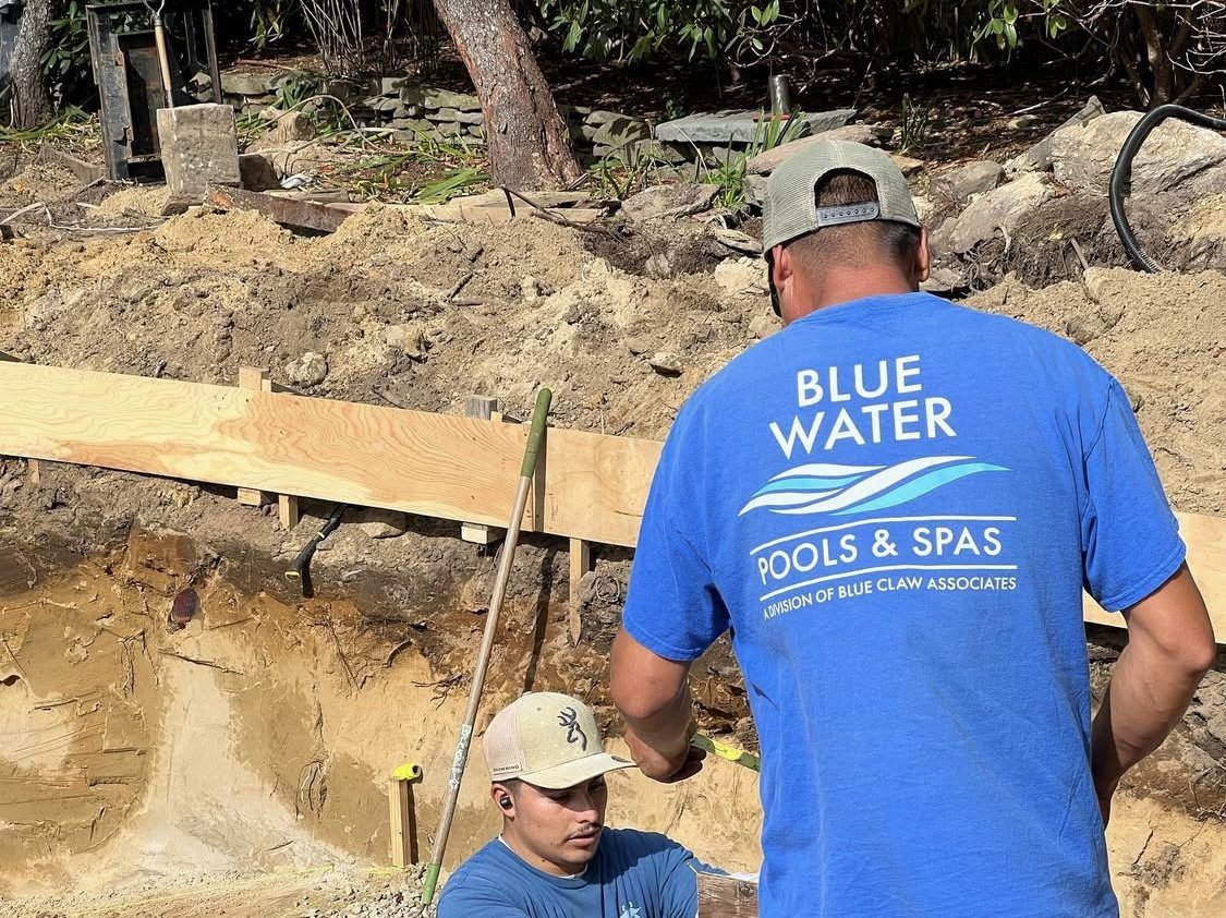 Custom gunite pool and spa project by Blue Water Pools & Spas