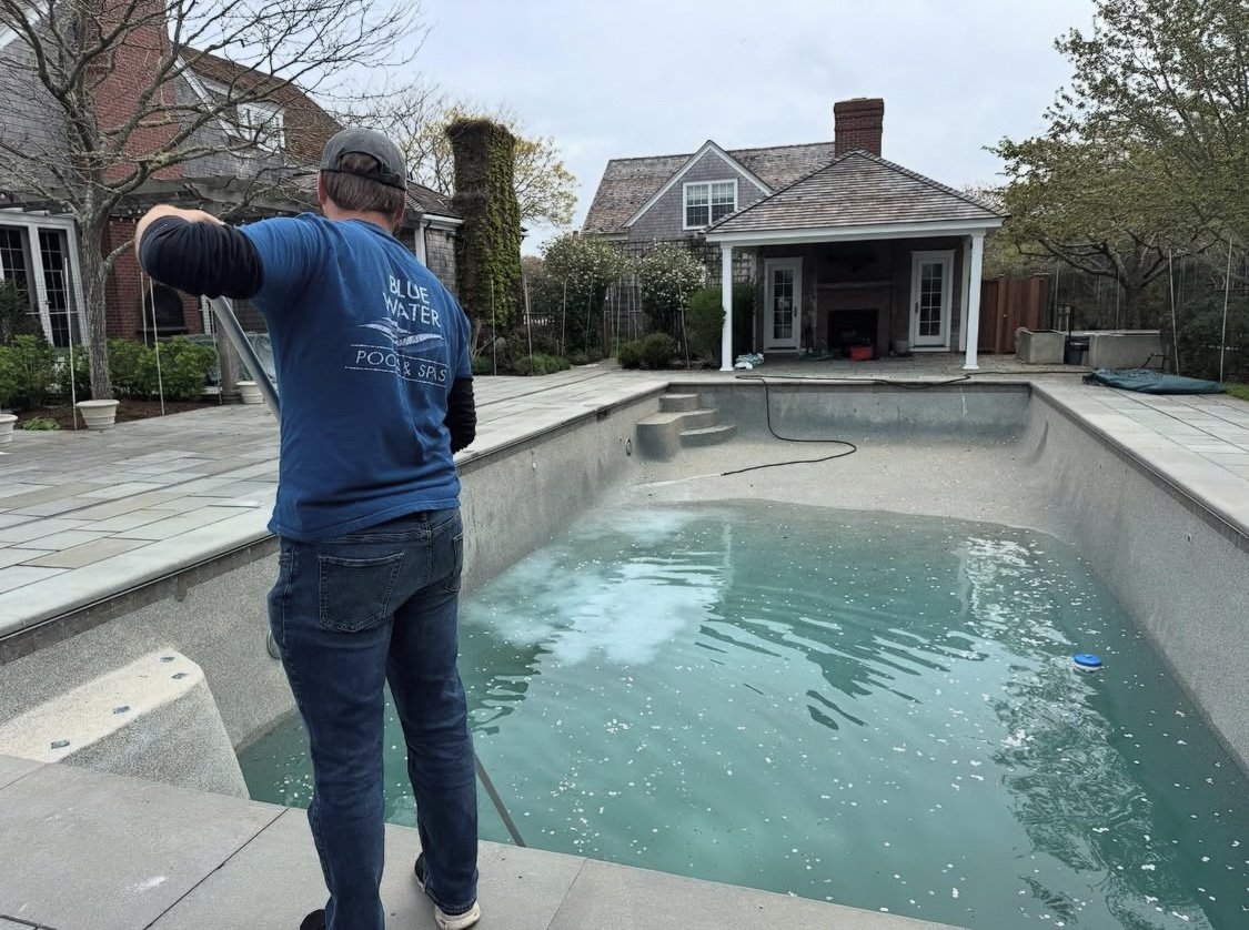 Custom gunite pool and spa project by Blue Water Pools & Spas