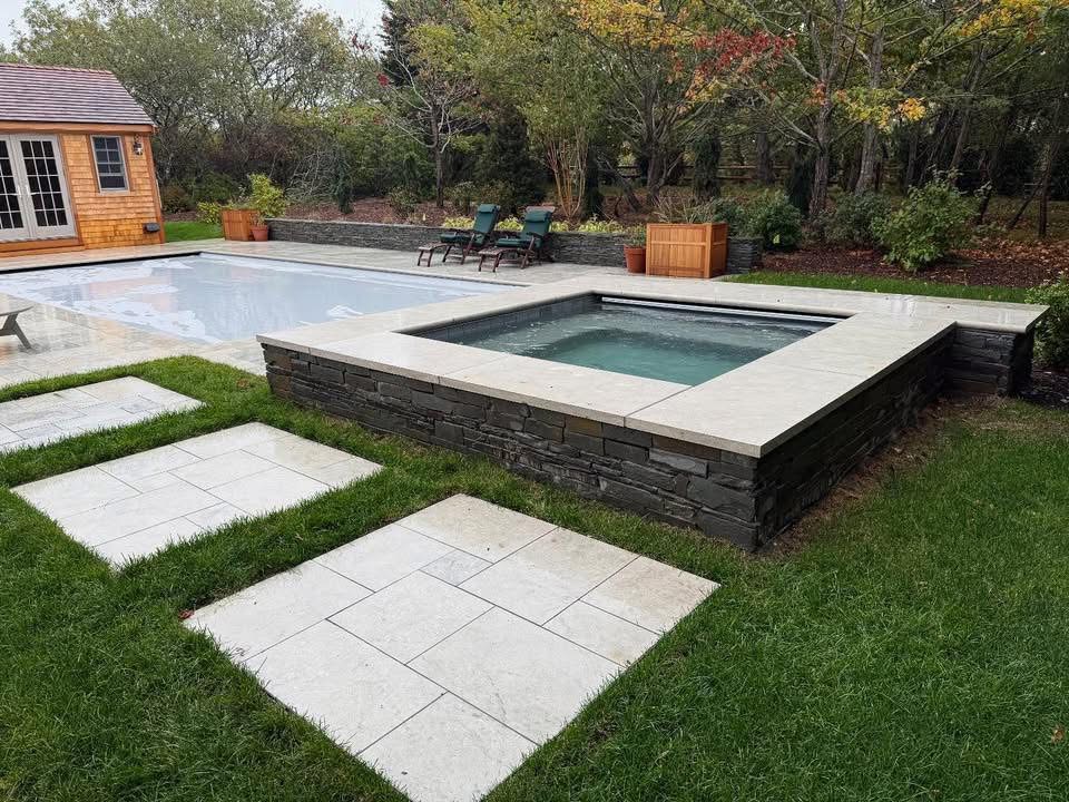Custom pool with integrated spa